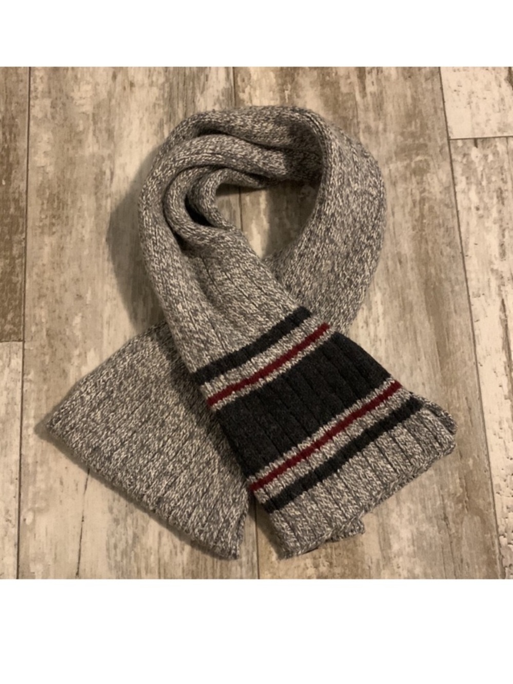 Eddie Bauer knit scarf